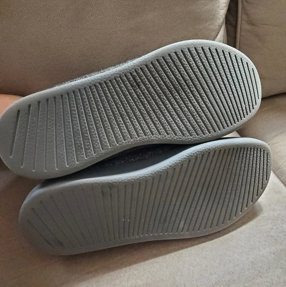 Allbirds Wool Loungers Size 11W Dark Gray Slip On Casual Shoes Comfort Loafers